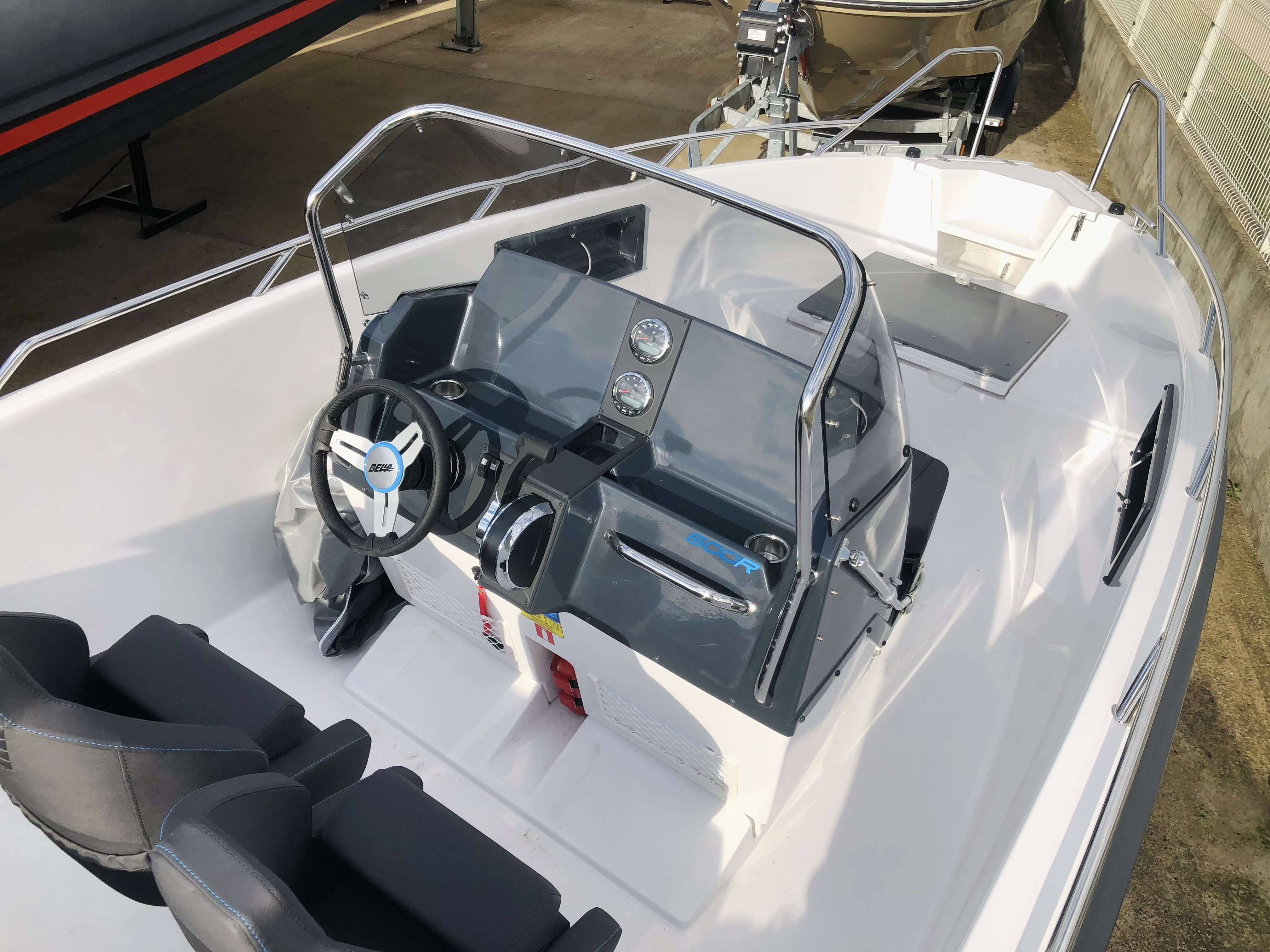 slider 8 Bella Boats  600 R